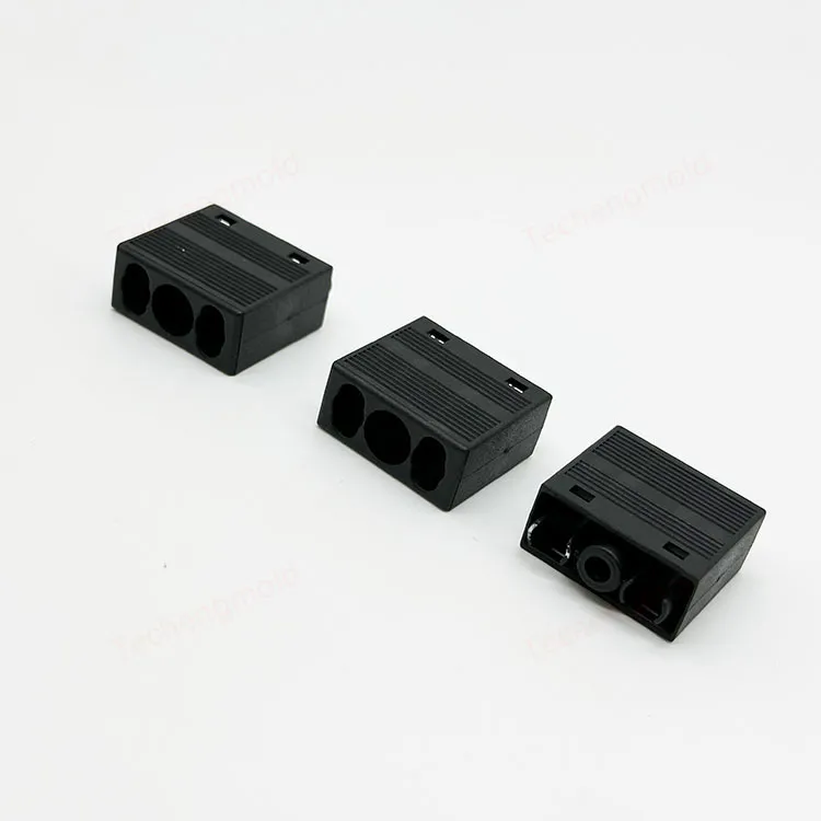 特诚科技精密工程塑料注塑件实拍